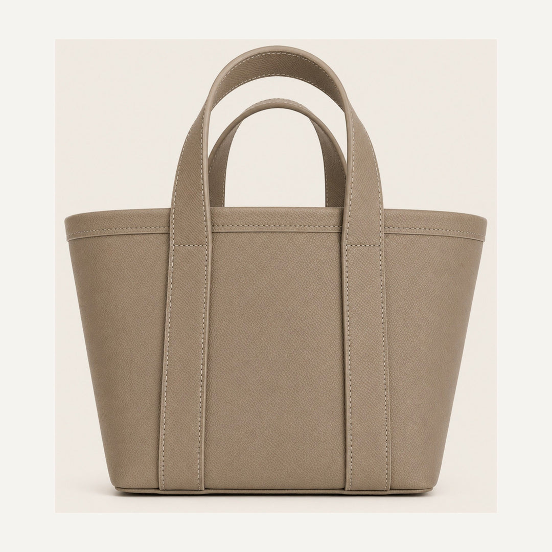 Leather boat tote in Taupe — 15 Parker