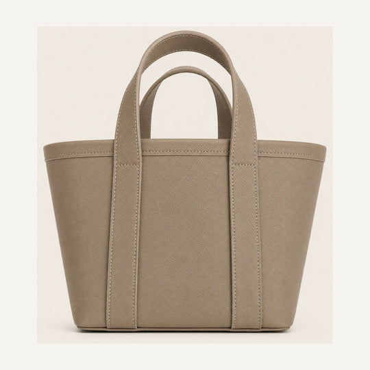 Leather boat tote in Taupe — 15 Parker